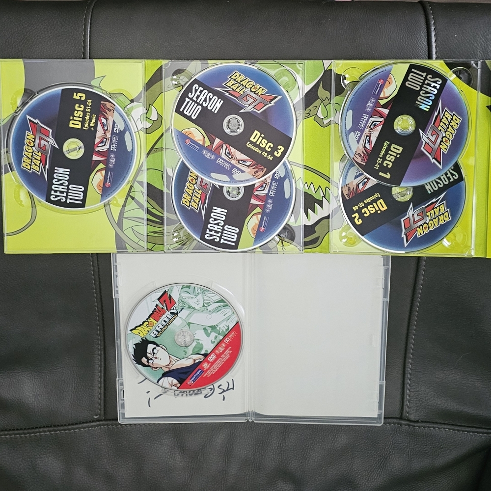 Dragon Ball Z DVD LOT - Picture 3 of 8